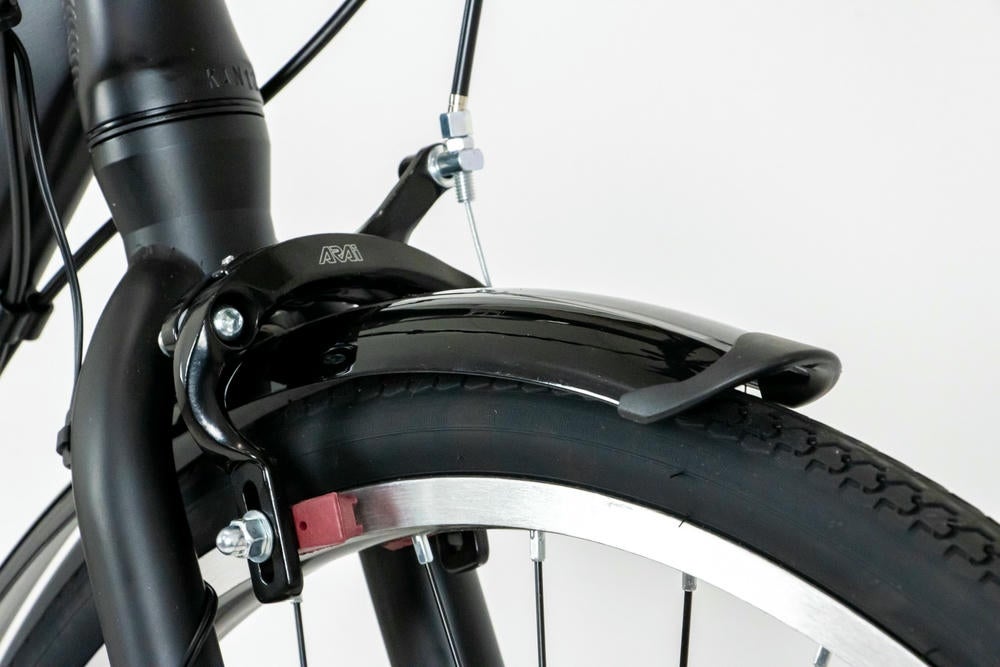 カ*す様 クロスバイク ブラック/レッド 池C店頭限定特価】ブラックエディションでモダンなカラー配色の