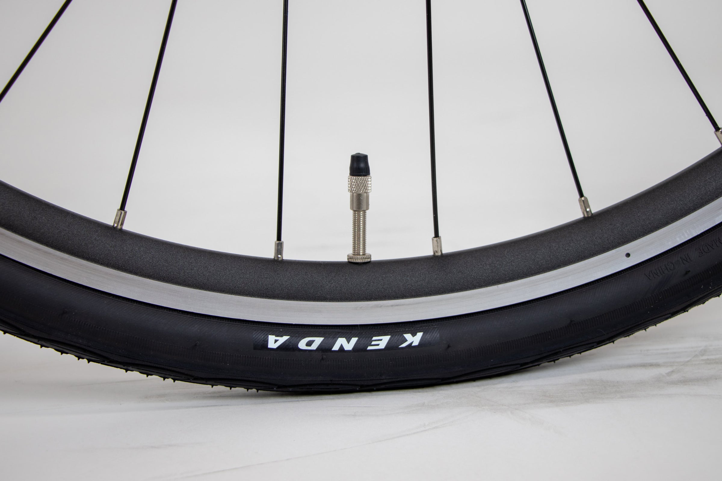 新生活応援セール】［クロスバイク］バカンゼ2［外装7段｜軽いアルミ