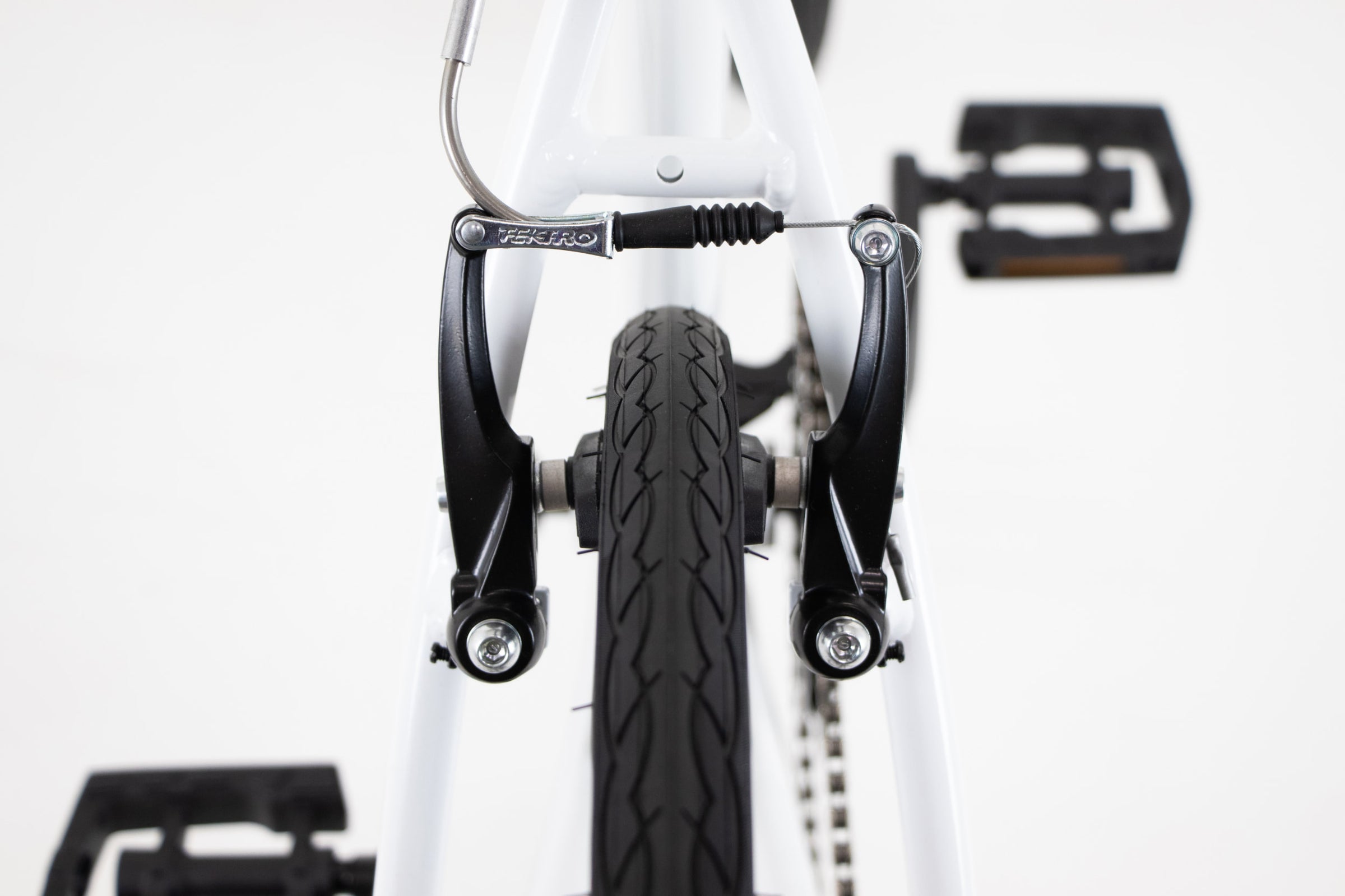 新生活応援セール】［クロスバイク］バカンゼ2［外装7段｜軽いアルミ