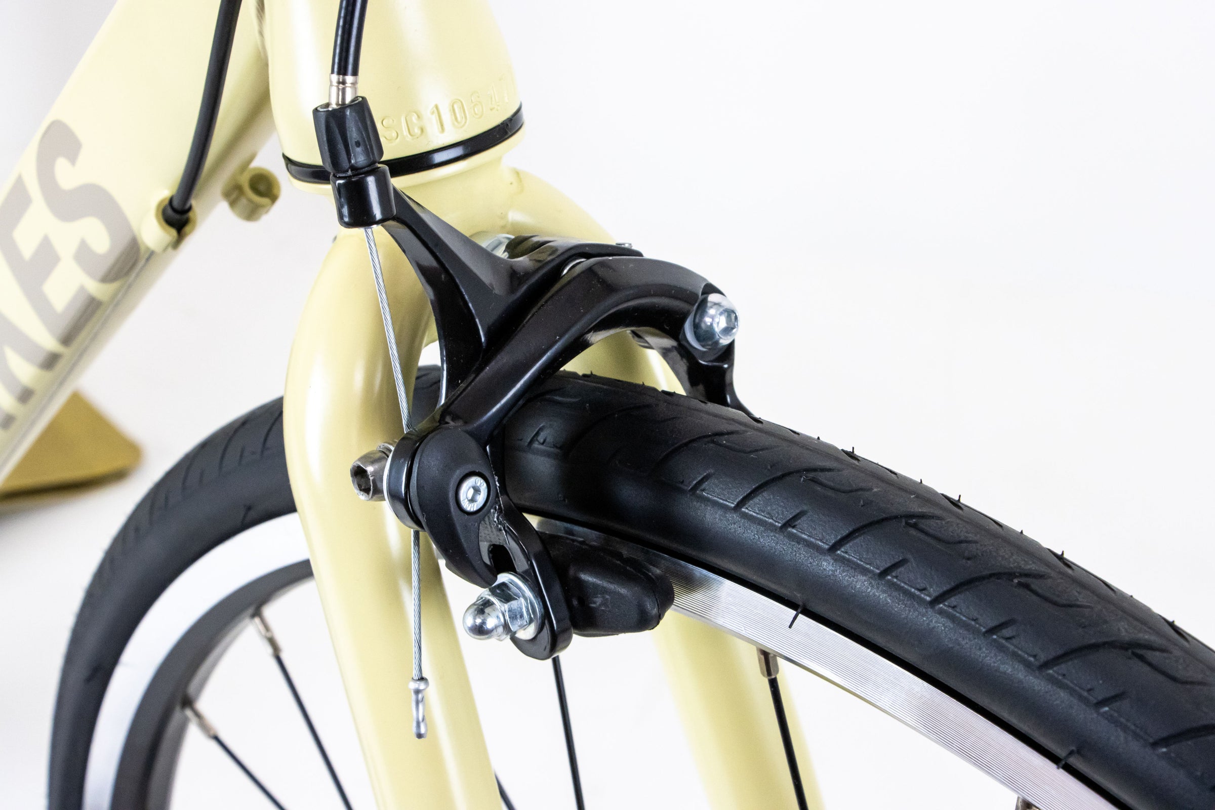 12/28-1/12用品福袋プレゼント》【セール】［クロスバイク］フェス