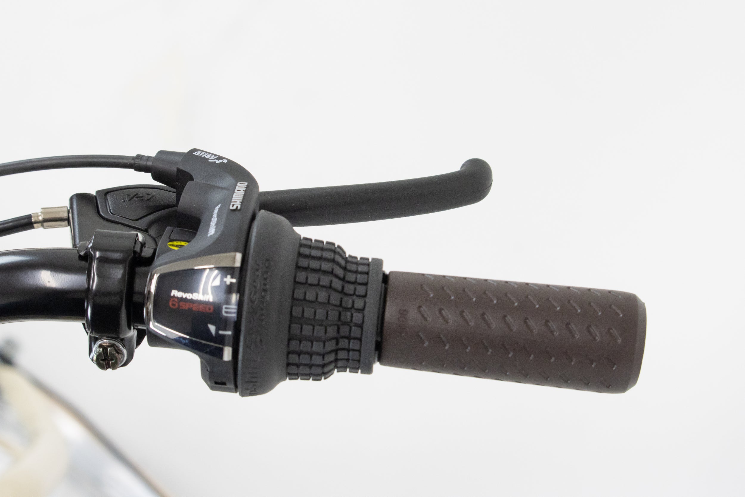 商談済み専用 オオトモ クロスバイク カゴ付き 自転車 26インチ 泥除け付き